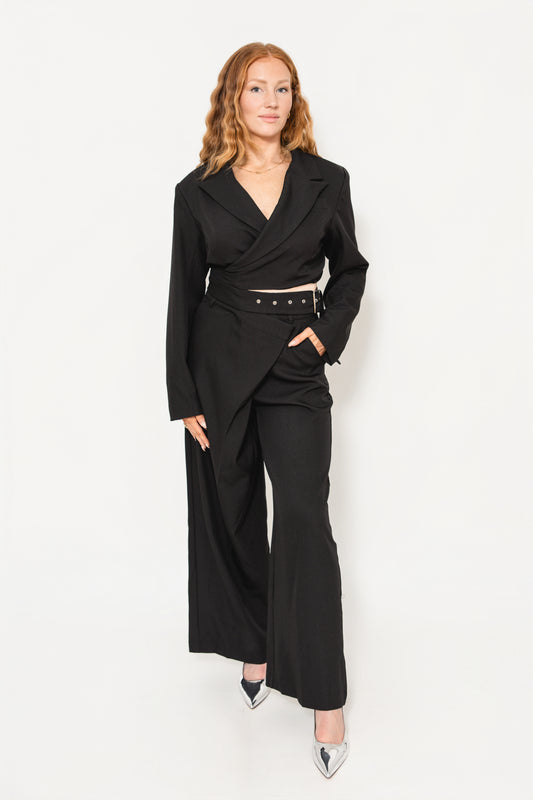 Black Open Back Cropped Blazer (part of a set)