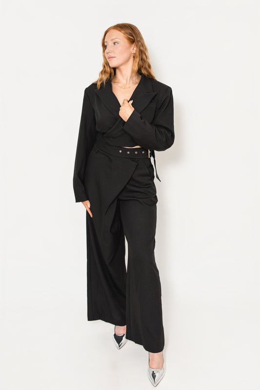 Black Open Back Cropped Blazer (part of a set)